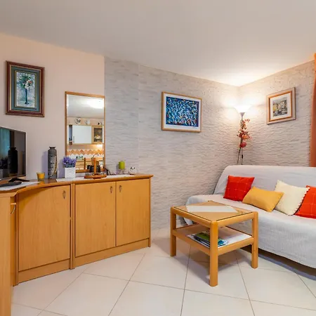 Apartments Nadica Baška Exteriér fotografie