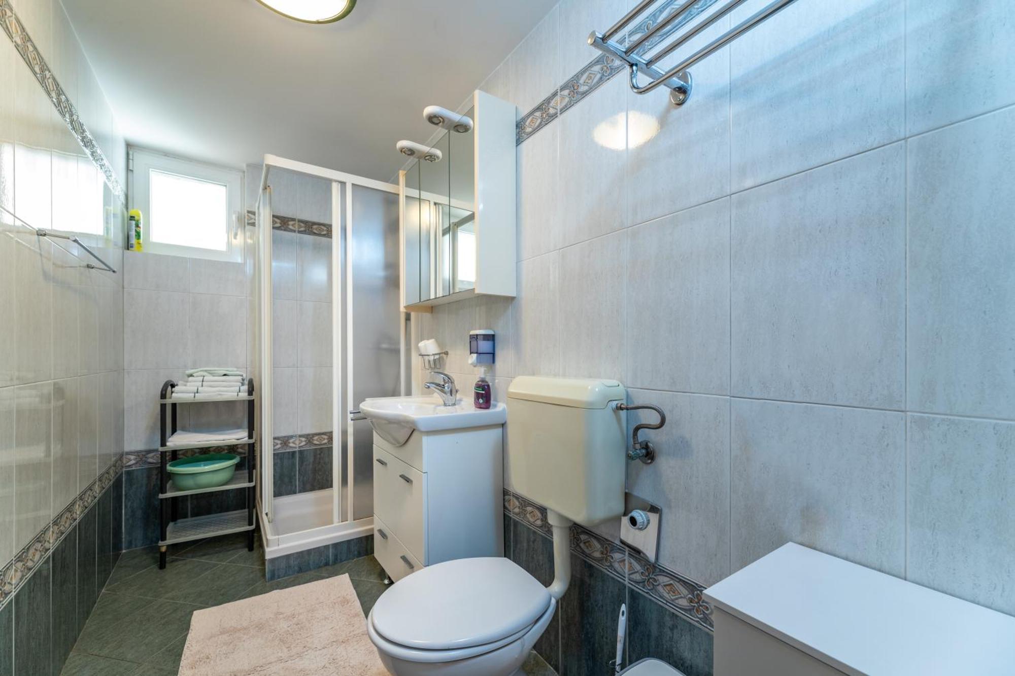 Apartment Nadica *